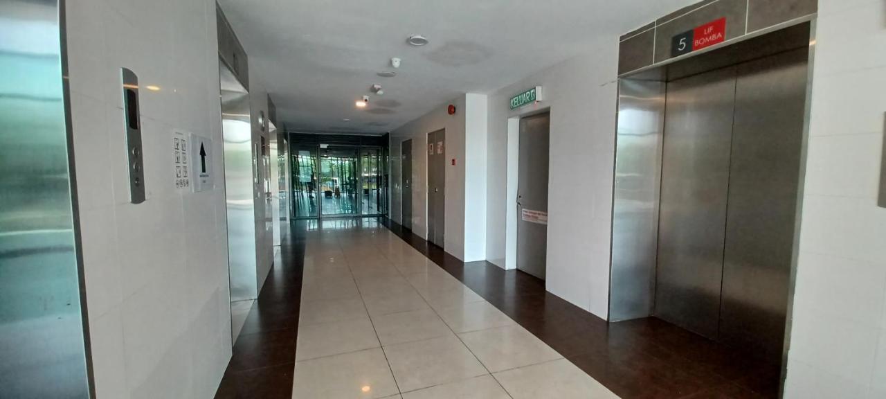 Homestay Arc Austin Hills Jb 4-5Pax Johor Bahru Ngoại thất bức ảnh
